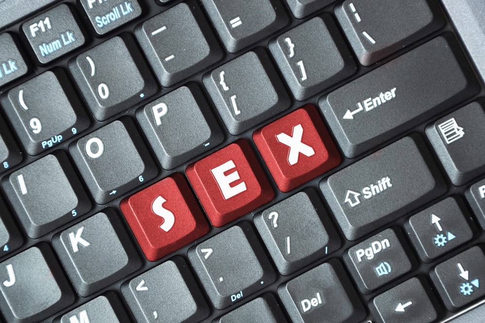 Procuraduría capitalina investiga portales de escorts